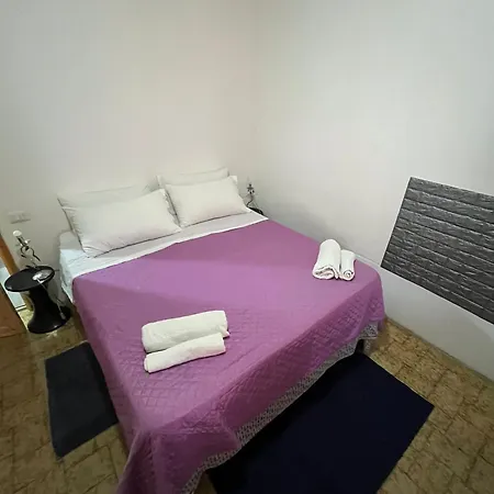 Smeralda Family Room's Проживание в семье