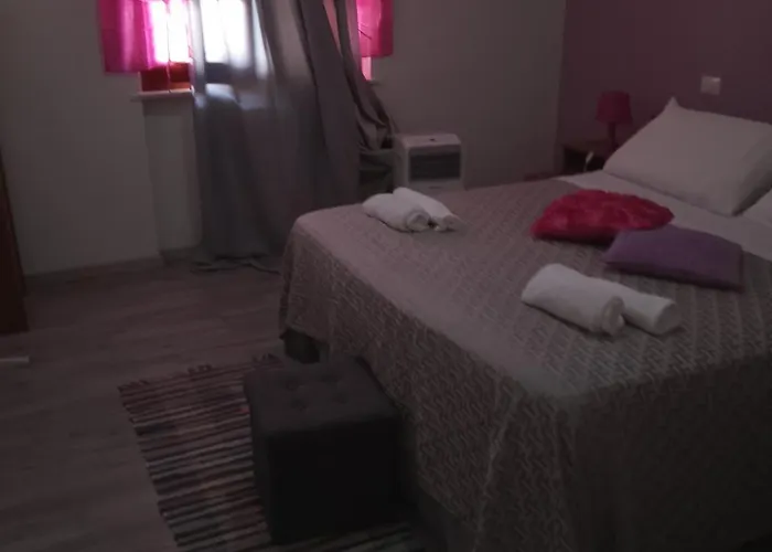 Smeralda Family Room's